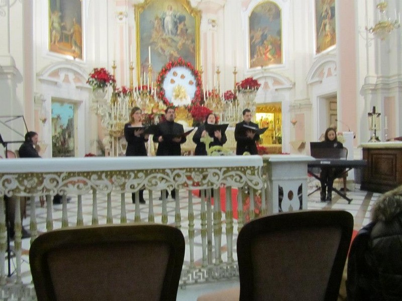 Matrimonio a Sorrento: - DeS MuSiK Musica in Chiesa La cantante Tina De Simone in Coro