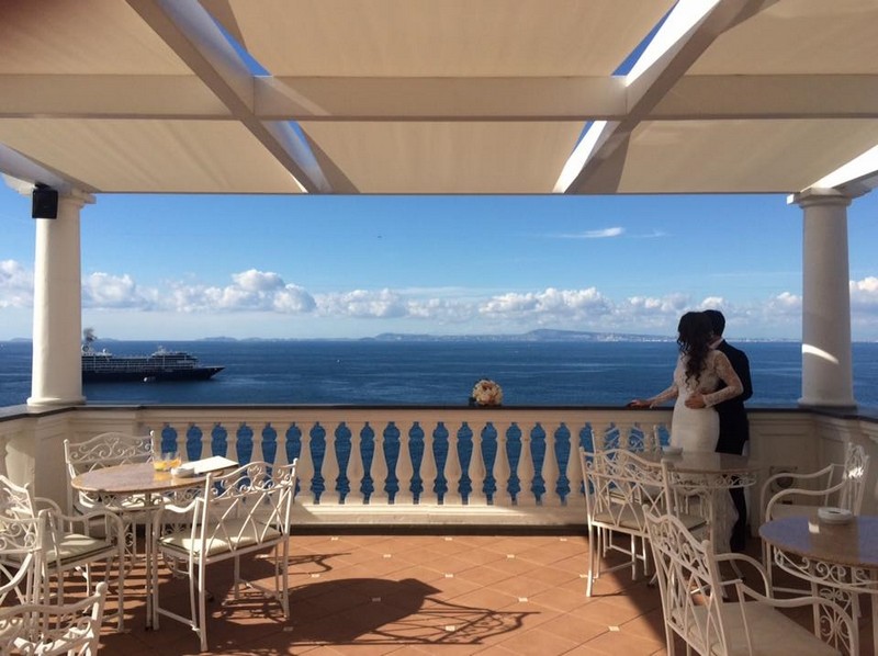 Matrimonio a Sorrento: - Hotel Corallo Il terrazzino panoramioc ideale per foto