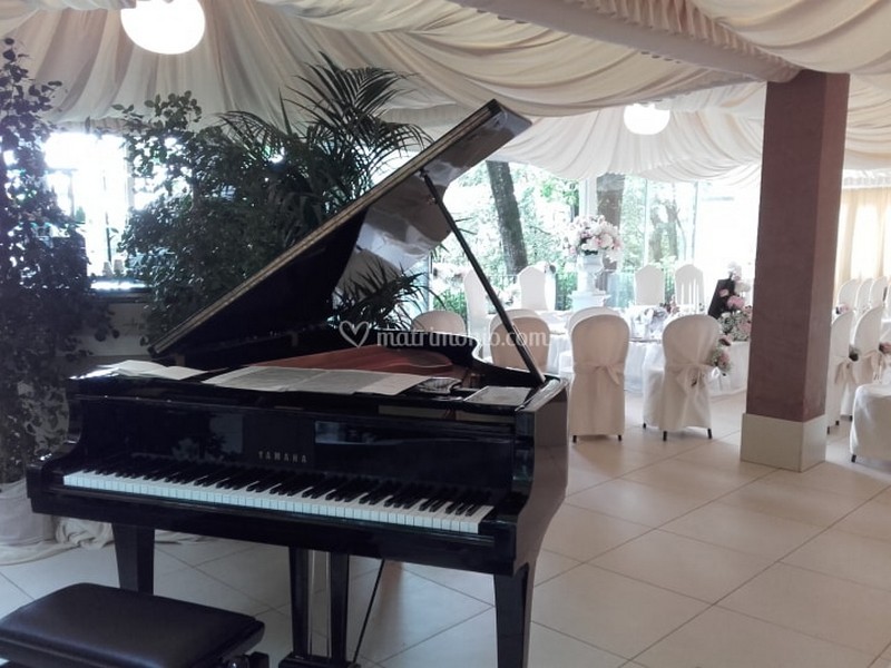 Matrimonio a Sorrento: - Noleggio pianoforte a coda concerti ed eventi 