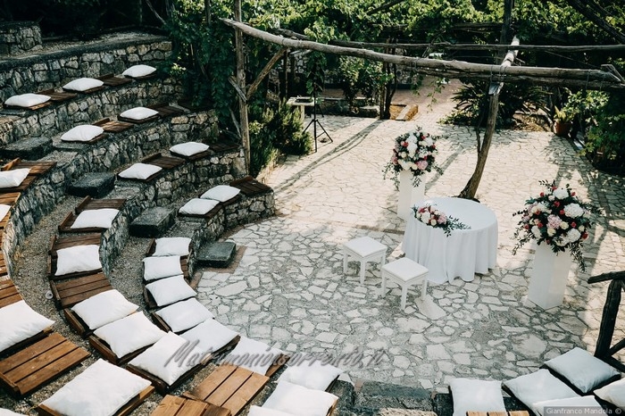 Matrimonio a Sorrento: - Hotel e Resort Le Axidie Anfiteatro per rito civile al Resort Le Axidie