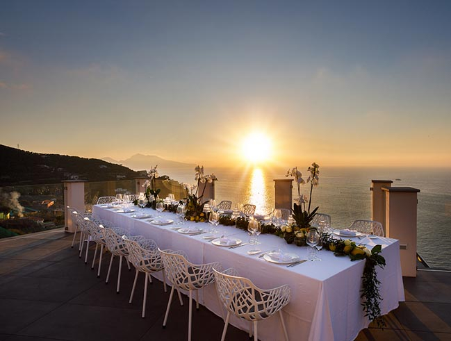 Matrimonio a Sorrento: - Villa Fiorella Art Hotel Piccoli ricevimenti intimi